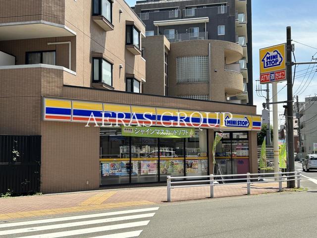 コンビニ　ミニストップ 狛江和泉本町店（コンビニ）まで216m