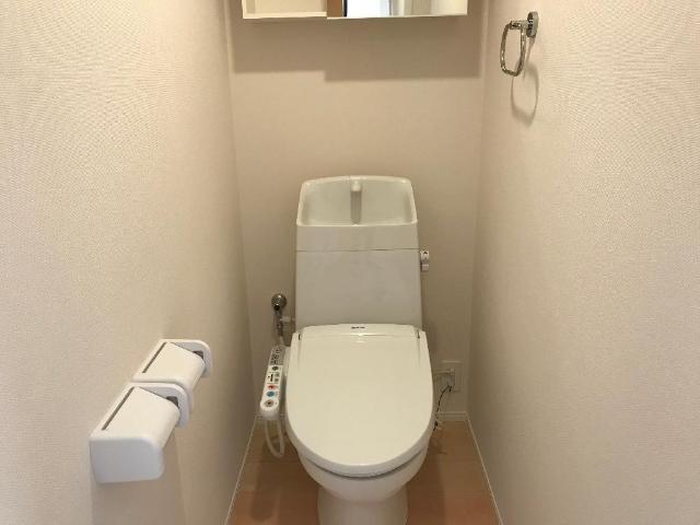 トイレ　シャワー付トイレ