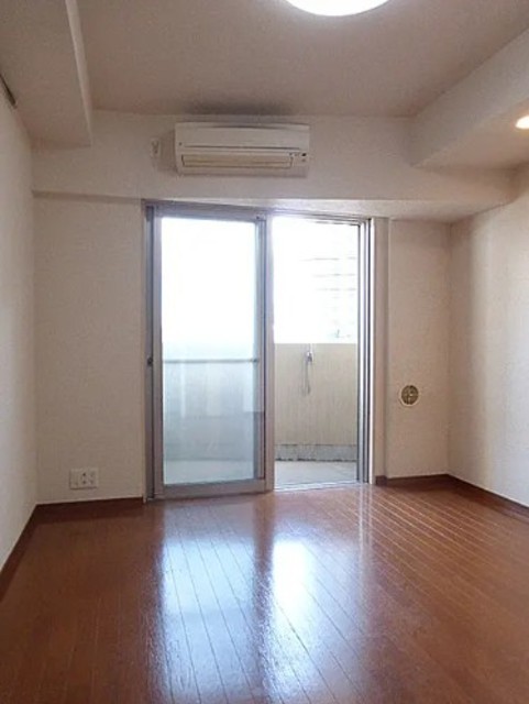 居室・リビング　同仕様写真