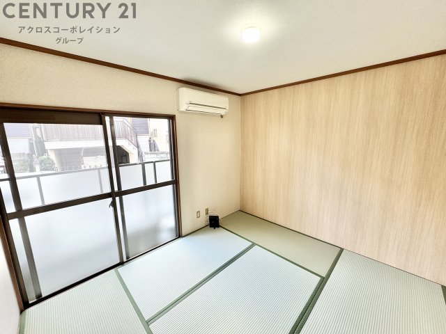 居室・リビング　専用庭付きの和室です♪