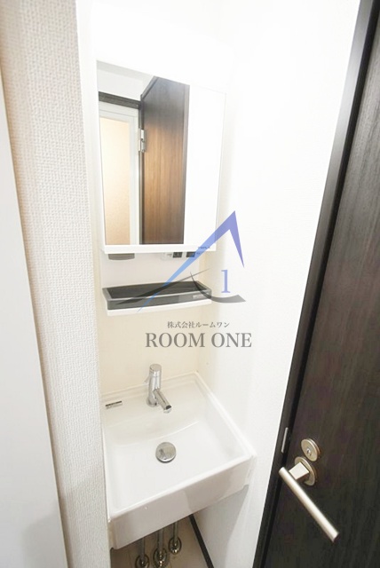 洗面設備　独立洗面台です。