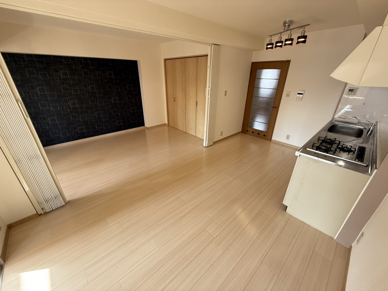 居室・リビング　※他室写真・現況優先