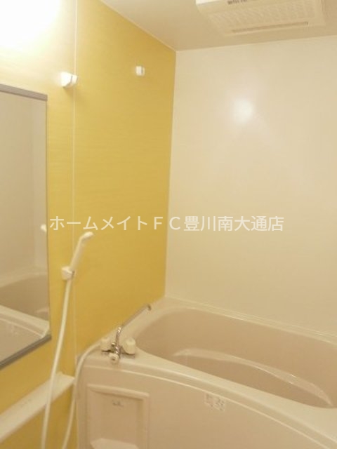 バス・シャワールーム　バス