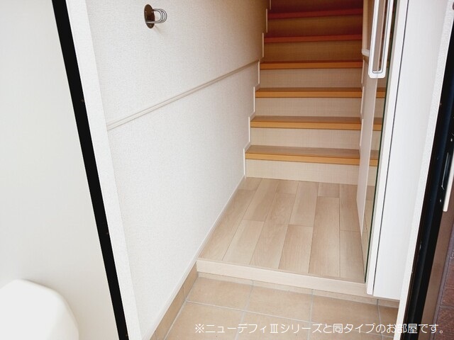 玄関　シューズボックスのある玄関です