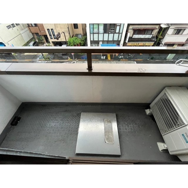 バルコニー　バルコニー付きです