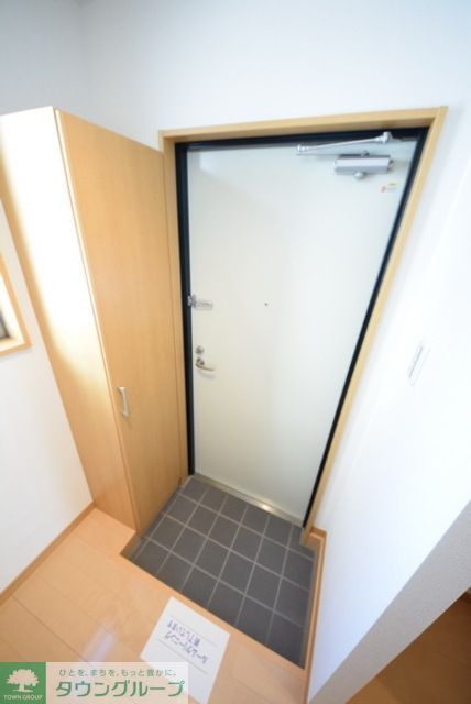 玄関　お問合せはタウンハウジングまで！※現地待合わせ相談可能