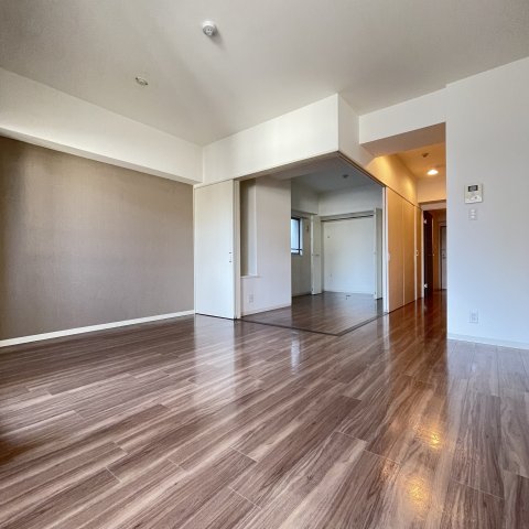 居室・リビング　同仕様タイプです