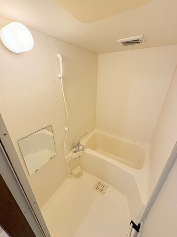 バス・シャワールーム　図面と現状に相違がある場合には現状を優先