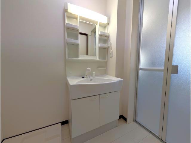 洗面設備　※別部屋イメージ