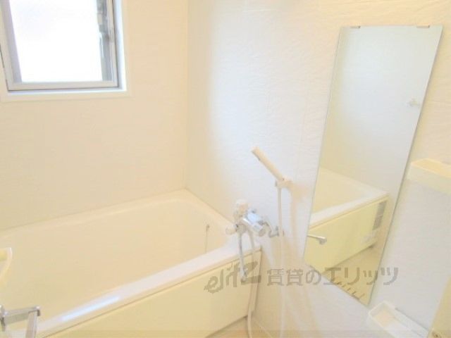 バス・シャワールーム　風呂