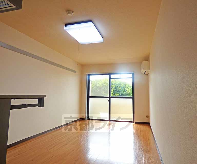 居室・リビング　広々室内です。