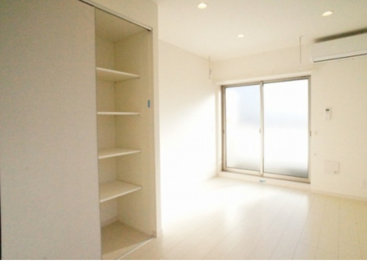 居室・リビング　【女性のお一人暮らしでも安心のセキュリティ♪】