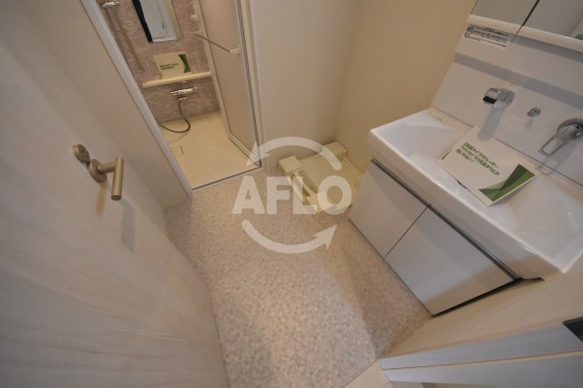 洗面設備　ヴィヴィフルヤ豊崎　洗面脱衣室