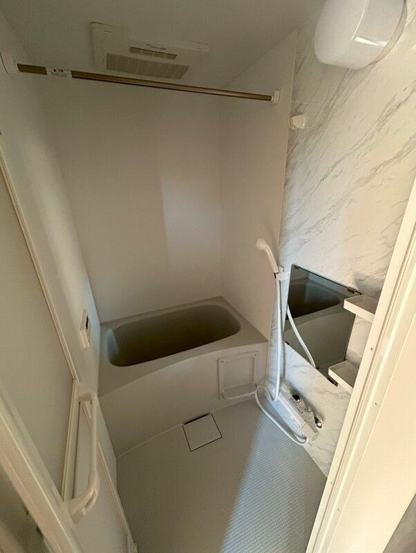 バス・シャワールーム　※別部屋参考写真※