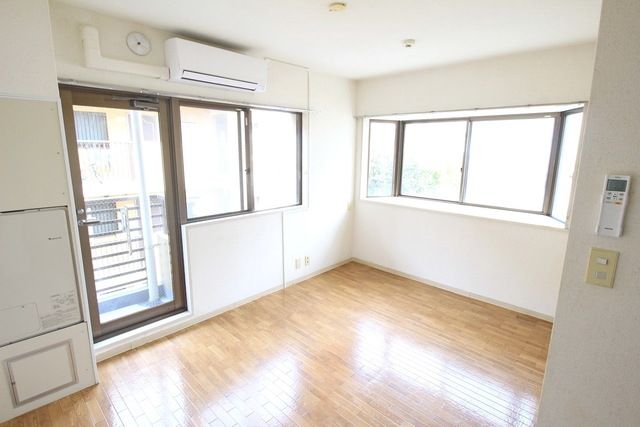 居室・リビング　★お部屋探しは、タウンハウジング多摩センター店へ★