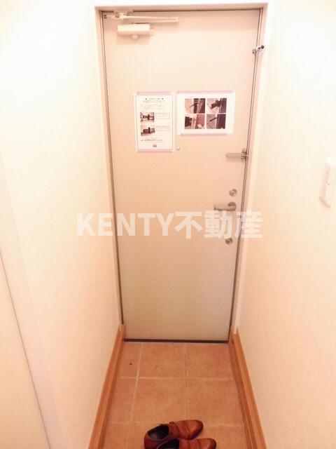 玄関　落ち着いた玄関です