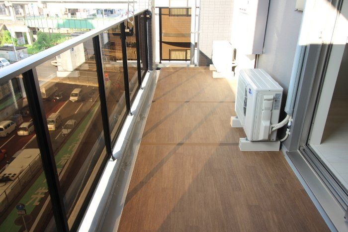 バルコニー　バルコニー