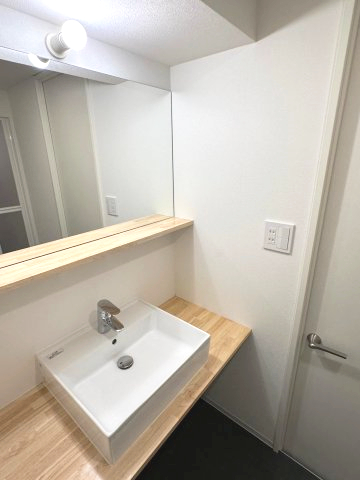 洗面設備　コンパクトで使いやすい洗面所