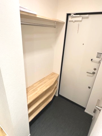 玄関　落ち着いた玄関です