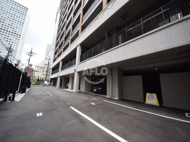 駐車場　ザ・大阪レジデンス備後町　駐車場
