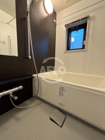 バス・シャワールーム　ザ・大阪レジデンス備後町　浴室