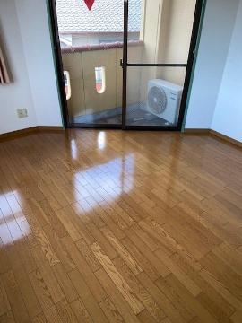 居室・リビング　室内