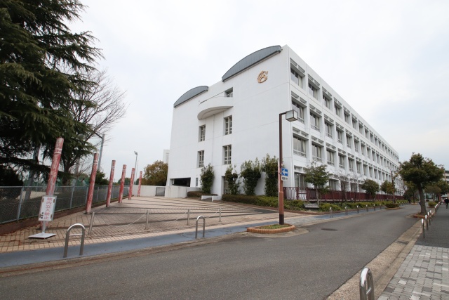 高校・高専　名古屋市立名古屋商業高校（高校・高専）まで1013m