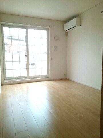 居室・リビング　ゆったりとした居間です