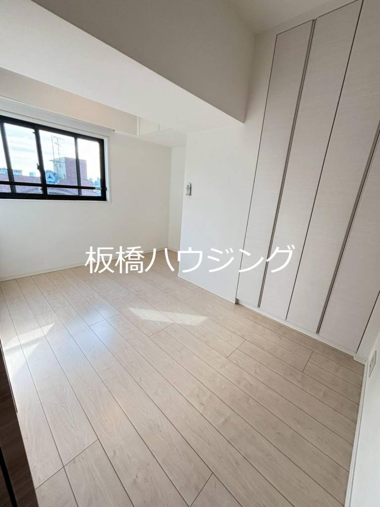 その他部屋・スペース　寝室