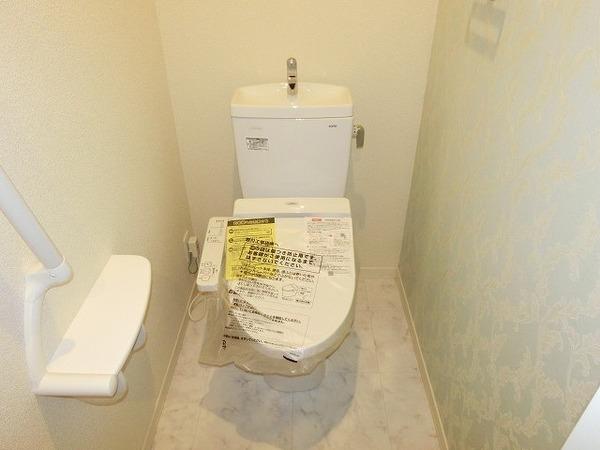 トイレ　ウォシュレット！