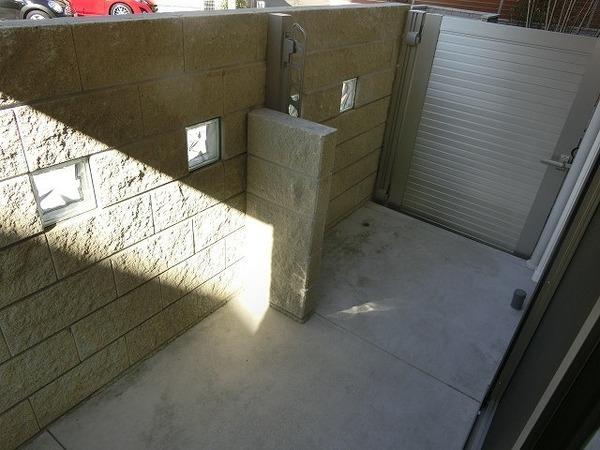 バルコニー　採光良好！