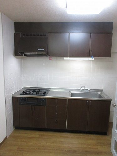 キッチン　※別号室参考写真