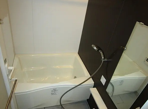 バス・シャワールーム　別部屋の写真を使用しております。