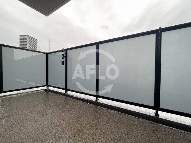 バルコニー　Metrosa京町堀　バルコニー