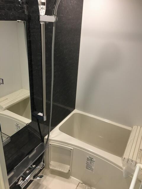 バス・シャワールーム　日々の疲れを癒すお風呂付です