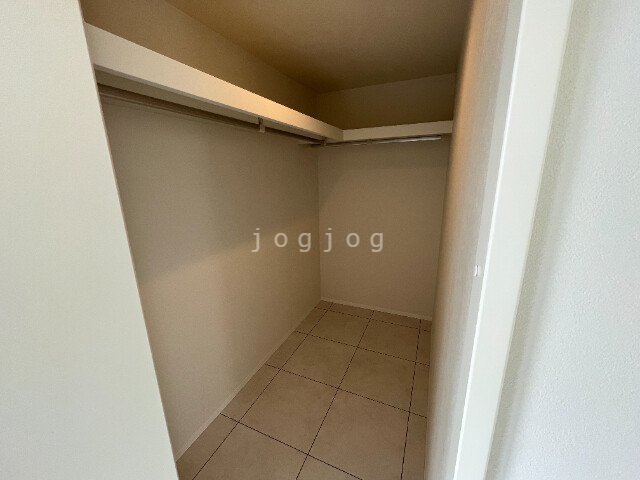 収納　ウォークインクローゼット