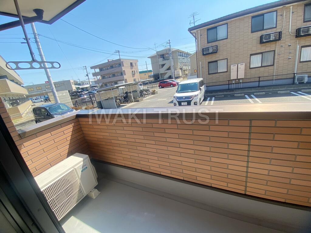 バルコニー　南向きで日当り良好