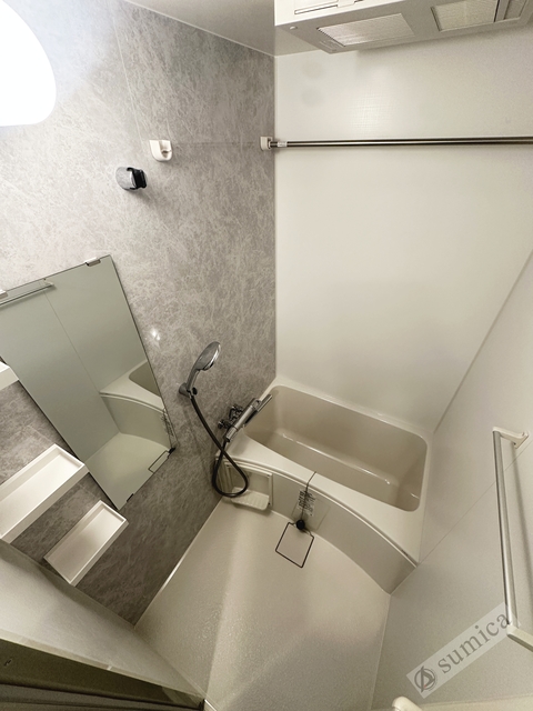 バス・シャワールーム　浴室暖房乾燥機付きバスルーム♪