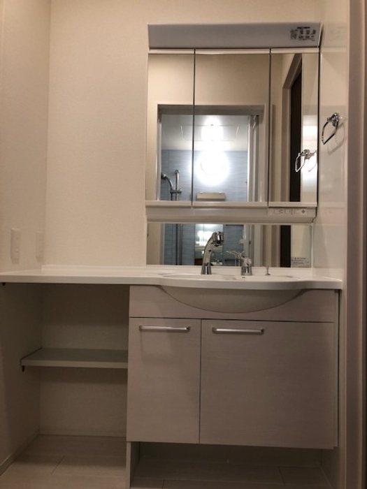 洗面設備　同間取り部屋参照