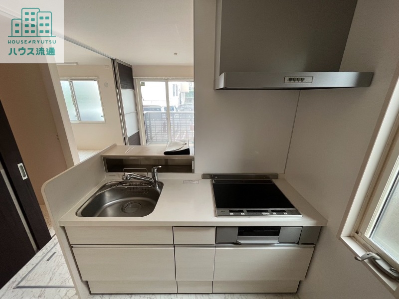キッチン　※別号室の写真です