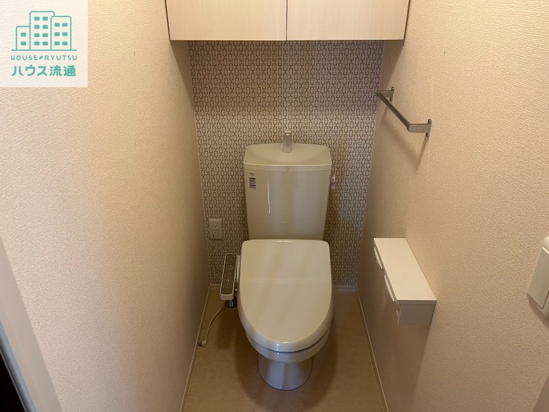 トイレ　※別号室の写真です