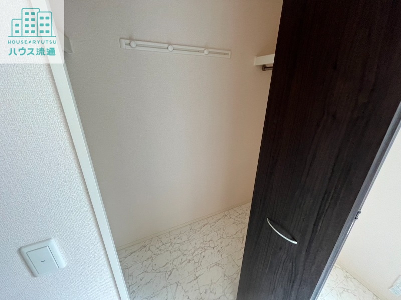 収納　※別号室の写真です