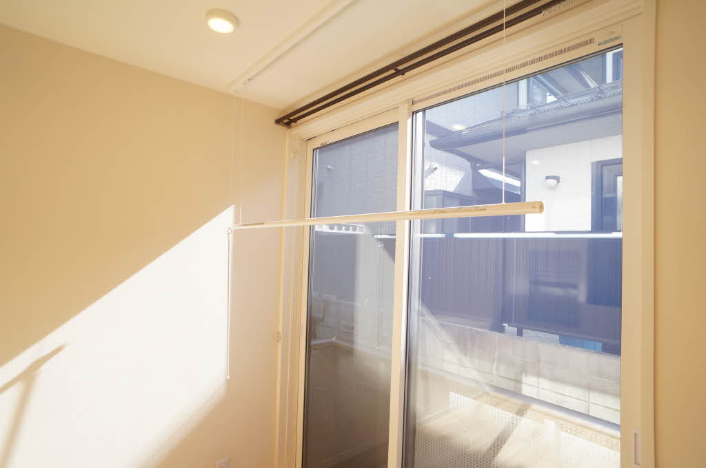 その他　室内物干し機