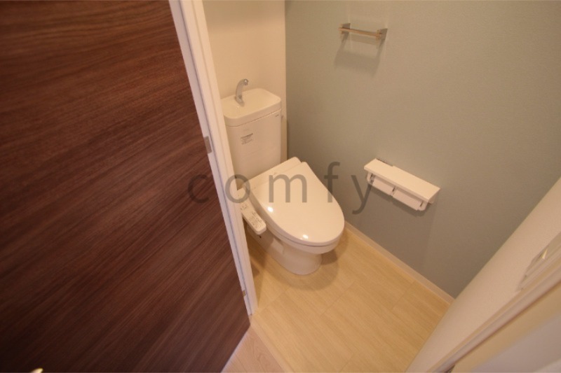 トイレ　ウォシュレット付きトイレ