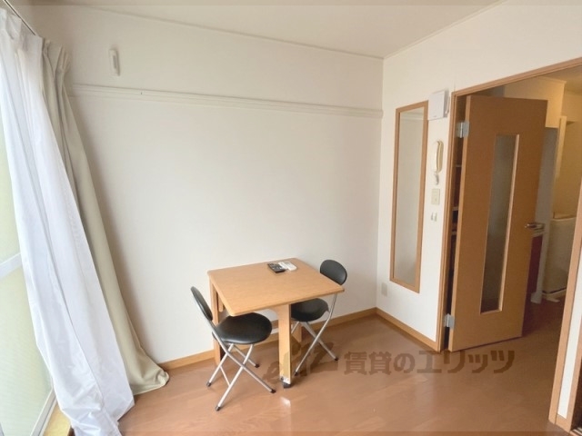 居室・リビング　洋室