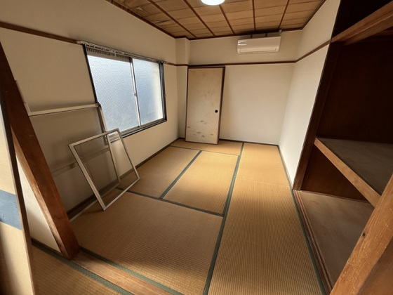 居室・リビング　※別部屋の写真です