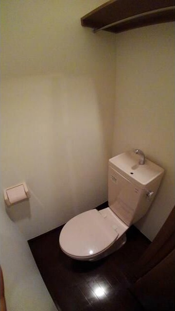 トイレ　トイレもきれいです