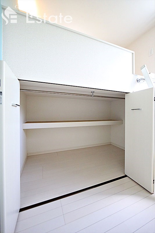 収納　クローゼット