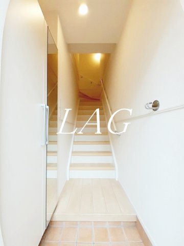 玄関　玄関です。