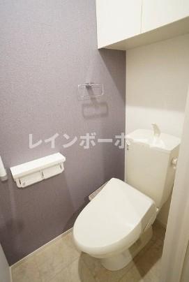 トイレ　清潔感のあるトイレです